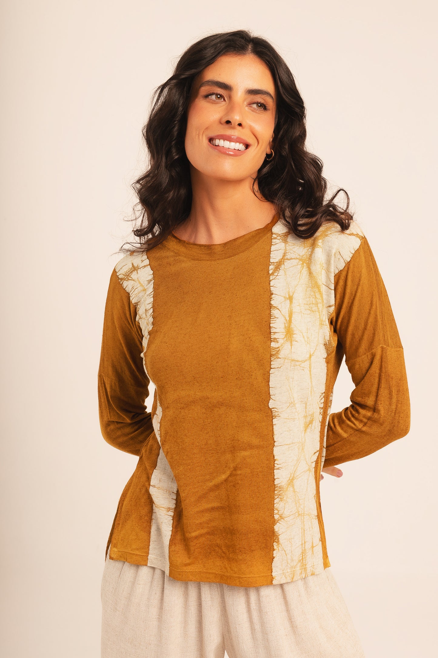 Blusa Manga Longa Batik
